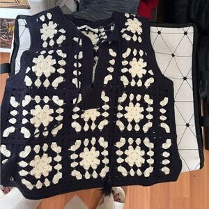 Frame Denim Black and Cream Crochet V-Neck Sweater